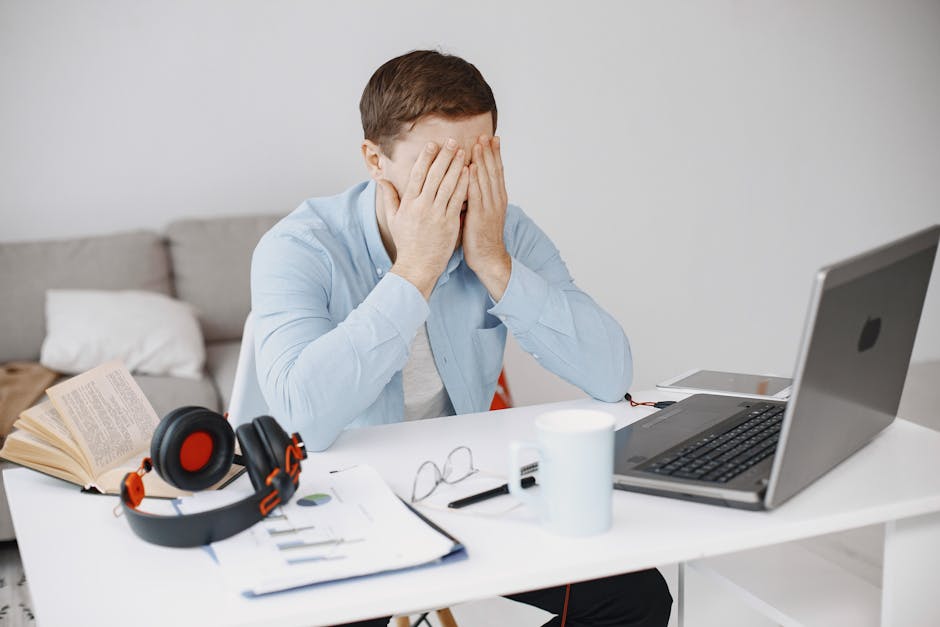 Preventing computer eye strain: a complete guide for digital workers